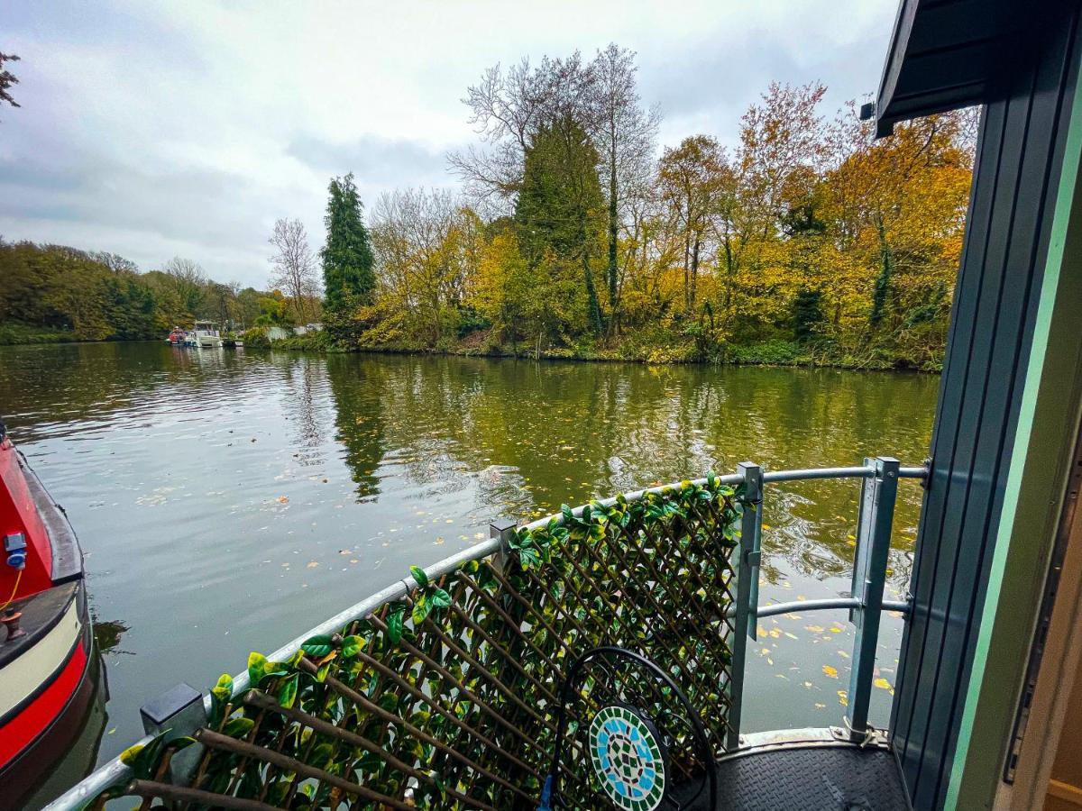 Ferienwohnung Lady Florence, Maidstone A Unique River Boat With Castle Views Exterior foto
